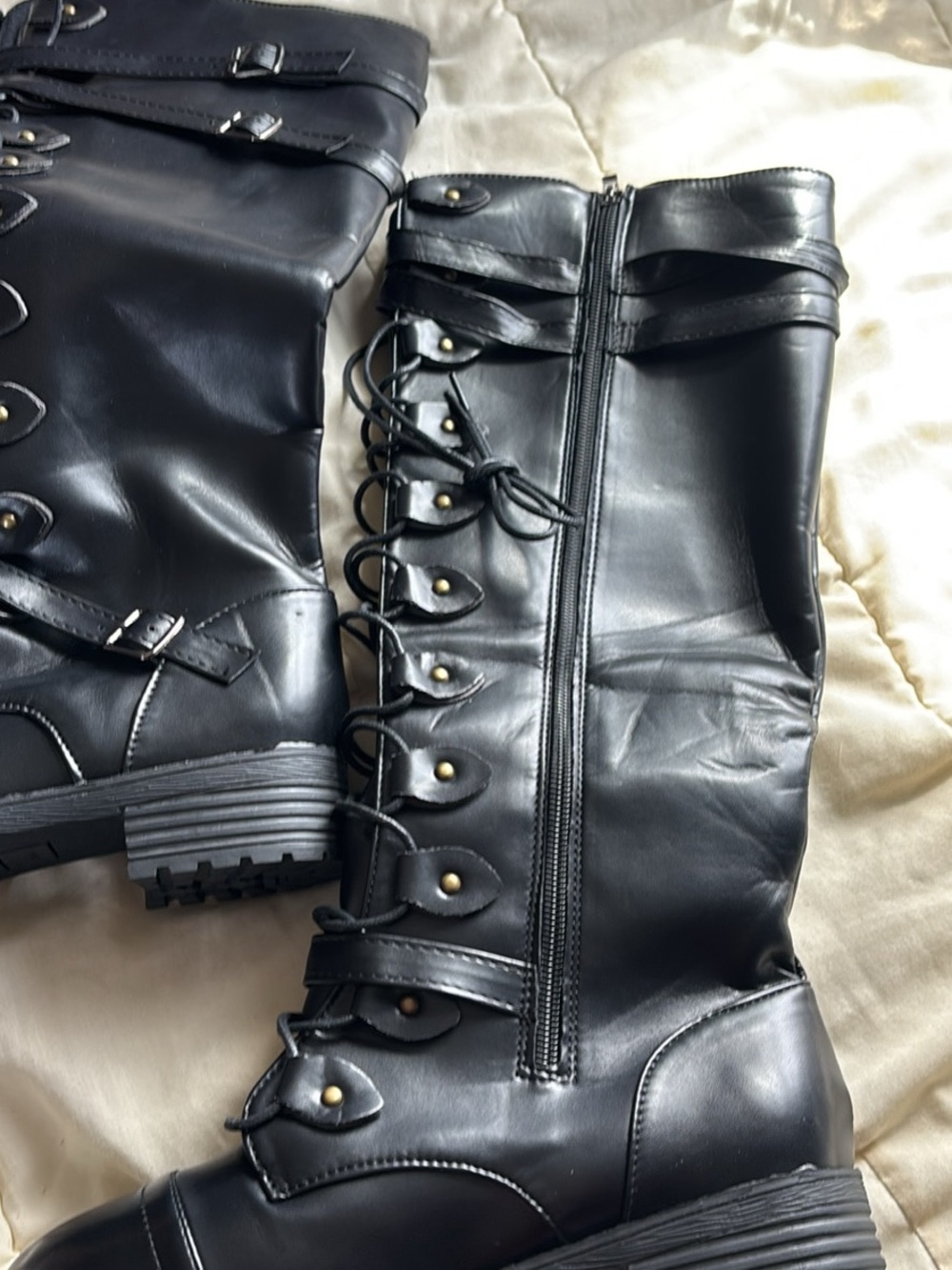 Black Women's Lace-Up Mid-Calf Boots